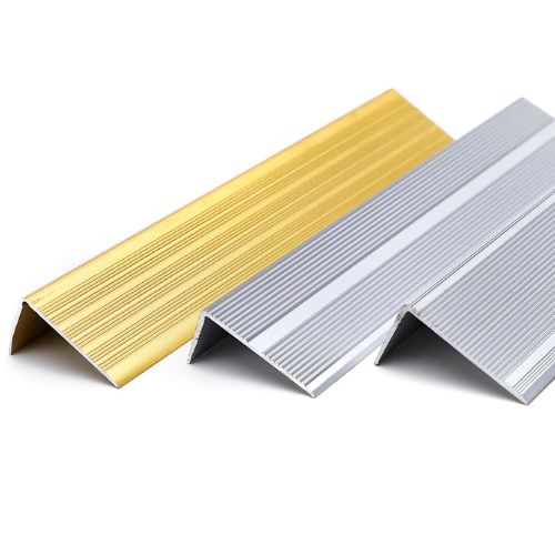hidung tangga aluminium